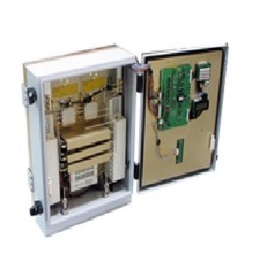 Mobile communication repeater monitoring device